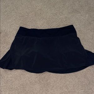 lululemon skirt 13” size 10